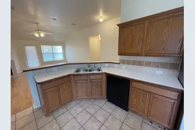 1428 Wind Dancer Trail, Fort Worth, TX 76131 - Photo 9