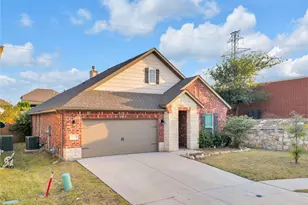 7337 Howling Coyote Ln, Fort Worth, TX 76131 - Photo 3