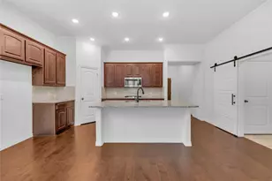 7337 Howling Coyote Ln, Fort Worth, TX 76131 - Photo 9