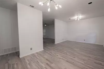 8201 Llano Avenue, Benbrook, TX 76116 - Photo 21