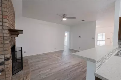 8201 Llano Avenue, Benbrook, TX 76116 - Photo 19