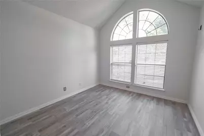 8201 Llano Avenue, Benbrook, TX 76116 - Photo 9