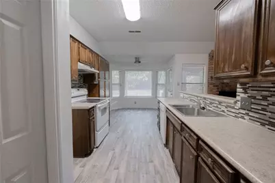 8201 Llano Avenue, Benbrook, TX 76116 - Photo 5