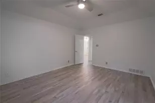 8201 Llano Ave, Benbrook, TX 76116 - Photo 31