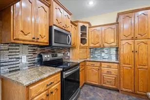 2777 Vz County Rd 1810, Grand Saline, TX 75140 - Photo 7