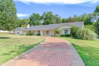 522 W High Street, Grand Saline, TX 75140 - Photo 1