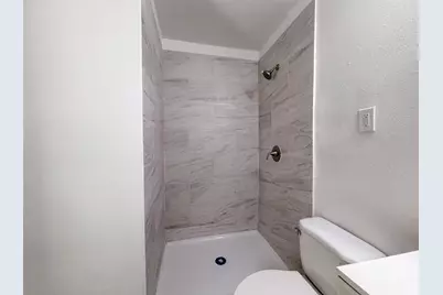 2505 Plaza Street, Arlington, TX 76010 - Photo 9