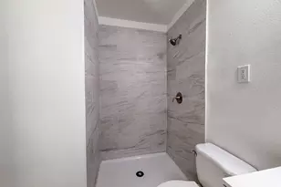 2505 Plaza St, Arlington, TX 76010 - Photo 9