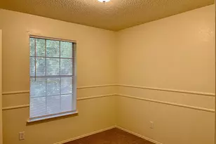 5202 Sherburne Dr, Arlington, TX 76018 - Photo 17