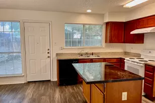 5202 Sherburne Dr, Arlington, TX 76018 - Photo 9