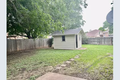 5202 Sherburne Drive, Arlington, TX 76018 - Photo 21