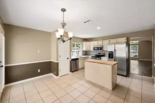 4209 Worth Forest Dr, Arlington, TX 76016 - Photo 15