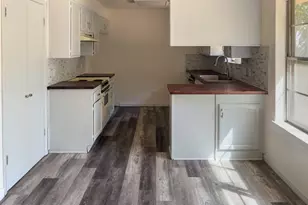 1516 NW 1st Ave, Mineral Wells, TX 76067 - Photo 5