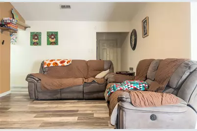 1516 NW 1st Avenue, Mineral Wells, TX 76067 - Photo 3