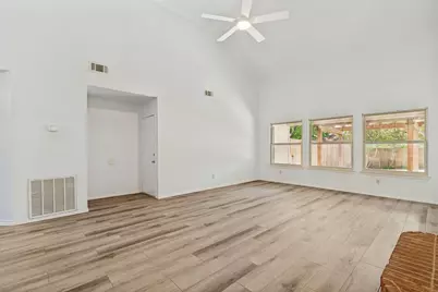 2407 Rockhill Road, McKinney, TX 75072 - Photo 5