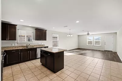 1700 Gayla Creek Drive, Little Elm, TX 75068 - Photo 3