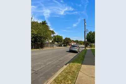 110 N Marlborough Avenue, Dallas, TX 75208 - Photo 5
