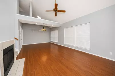 2927 Peninsula Way, Carrollton, TX 75007 - Photo 3