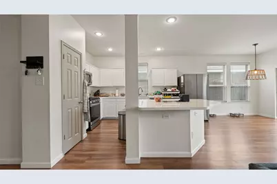 9208 Comanche Ridge Drive, Fort Worth, TX 76131 - Photo 5