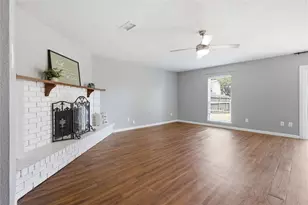 5661 Pearce St, The Colony, TX 75056 - Photo 7