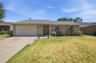 5661 Pearce St, The Colony, TX 75056 - Photo 3