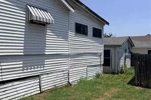 744 Chilton St, Marlin, TX 76661 - Photo 27