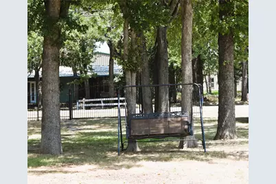 1411 E Lake Drive, Weatherford, TX 76087 - Photo 13