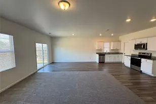 1720 Escondido Dr, Fort Worth, TX 76052 - Photo 3
