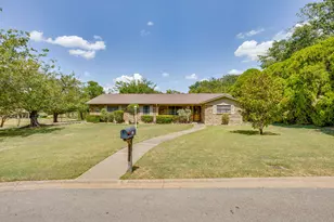 14 Arthur Dr, Edgecliff Village, TX 76134 - Photo 1