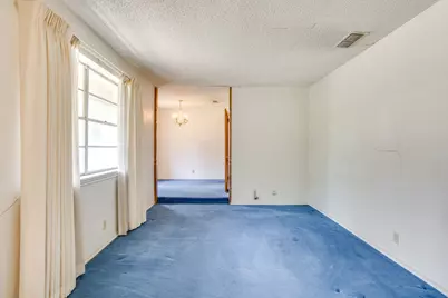 14 Arthur Drive, Edgecliff Village, TX 76134 - Photo 5