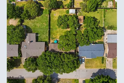 5709 Starlight Drive, Haltom City, TX 76117 - Photo 29