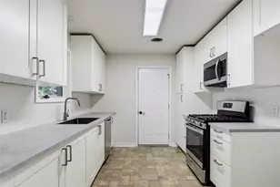 4205 Keeter Dr, North Richland Hills, TX 76180 - Photo 11