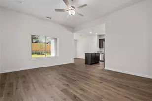 742 Layton Ct, Seagoville, TX 75159 - Photo 3