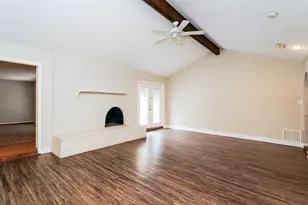 3417 Willowcrest Dr, North Richland Hills, TX 76117 - Photo 9