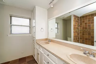 3417 Willowcrest Drive, North Richland Hills, TX 76117 - Photo 17