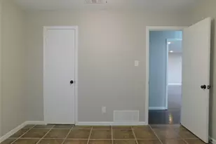 897 John George Ln, Sanger, TX 76266 - Photo 23
