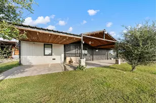 112 County Road 4028 A, Chilton, TX 76632 - Photo 5