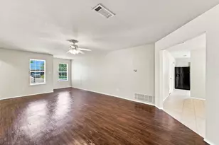 4300 Larry Don Ln, Waco, TX 76708 - Photo 5