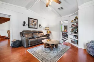 415 N Avenue I, Clifton, TX 76634 - Photo 7