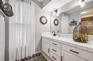 415 N Avenue I, Clifton, TX 76634 - Photo 17
