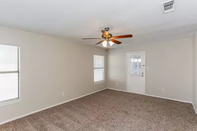 6000 Lavaca Drive, Arlington, TX 76018 - Photo 9