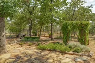 1155 Horsemans Dr, Stephenville, TX 76401 - Photo 25