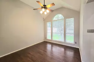 2316 Vetchling Cir, Plano, TX 75025 - Photo 9
