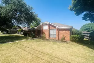208 S Malone Rd, Allen, TX 75002 - Photo 3