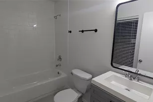 415 Liberty Pl, Grand Prairie, TX 75052 - Photo 15