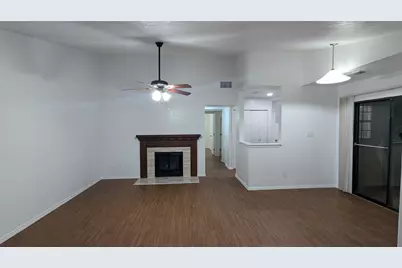 415 Liberty Place, Grand Prairie, TX 75052 - Photo 3