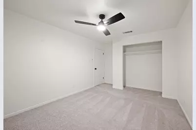 2706 Creek Wood Court, Carrollton, TX 75006 - Photo 23