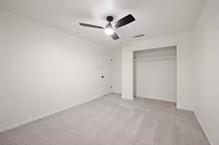 2706 Creekwood Ct, Carrollton, TX 75006 - Photo 23