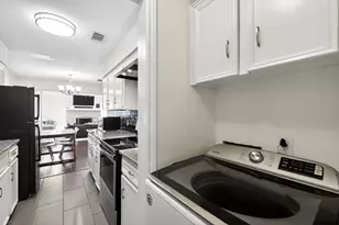 2509 W Oakdale Rd, Irving, TX 75060 - Photo 23