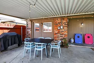 2509 W Oakdale Rd, Irving, TX 75060 - Photo 17